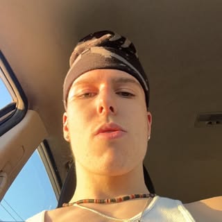 Profile Picture of Mika Beaudry (@mbeaudry_) on Instagram