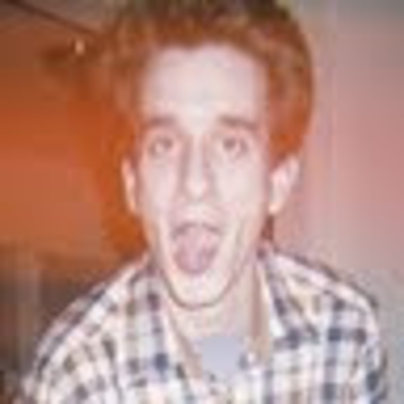 Profile Picture of Peter Damm (@petedamm) on Poshmark
