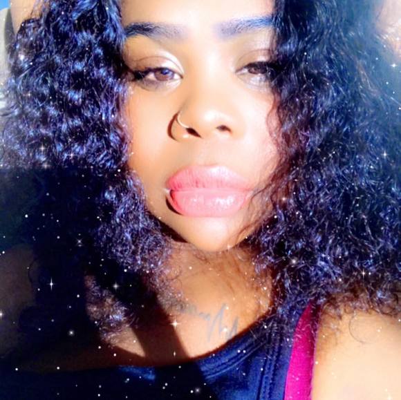 Profile Picture of Michelle Peddie (@lakeisha0) on Poshmark