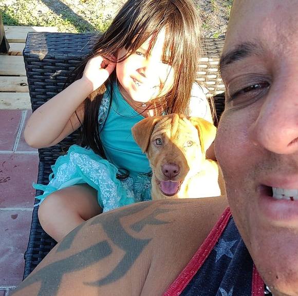 Profile Picture of Oscar Oconor (@oscaroconor) on Poshmark