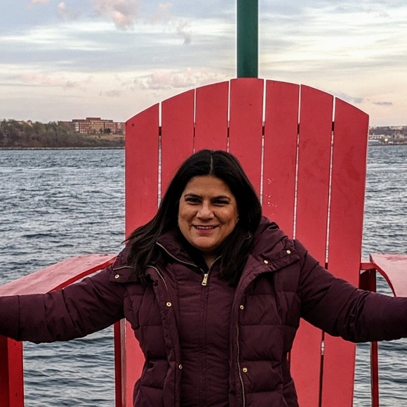 Profile Picture of Ana Bakas (@maxmarposh1) on Poshmark