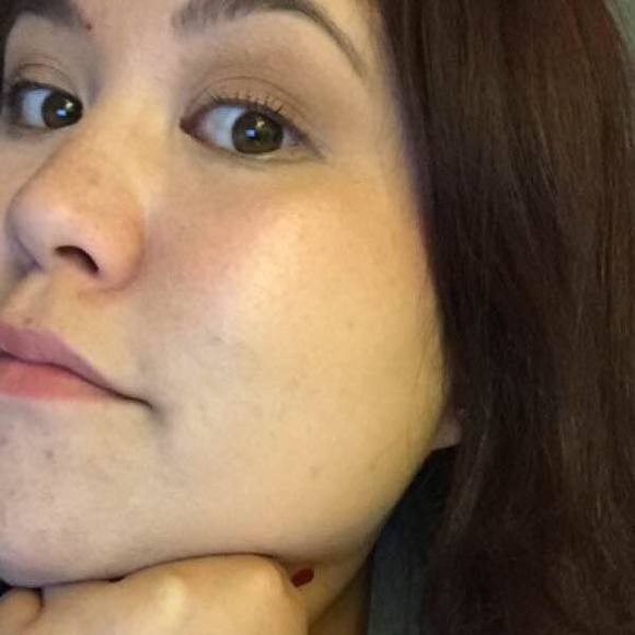Profile Picture of Emica Mehrer (@enm46) on Poshmark