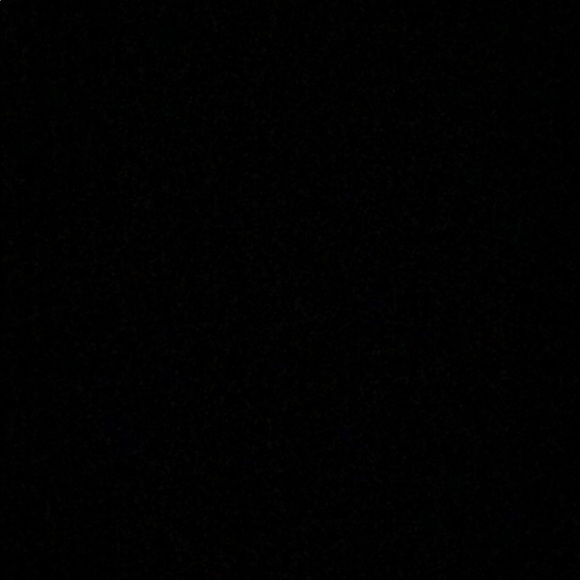 Profile Picture of La Hathorne (@labeautyyy__) on Poshmark