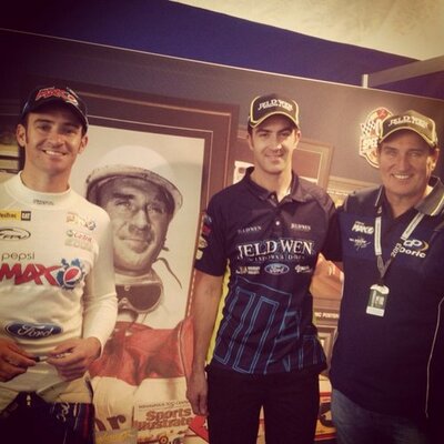 Profile Picture of Richard Davison (@wizardwash) on Twitter