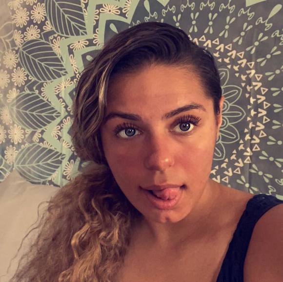 Profile Picture of Mikayla Vaeth (@mikaylavaeth) on Poshmark