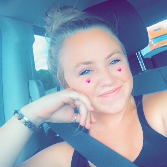 Profile Picture of Alexis Capece (@capecealexis) on Poshmark