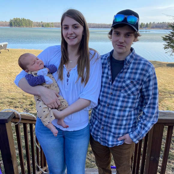 Profile Picture of Amelia Tusler (@ameliatusler) on Poshmark