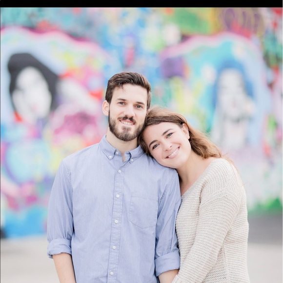 Profile Picture of Taylor Moscatiello (@tmoscatiello) on Poshmark