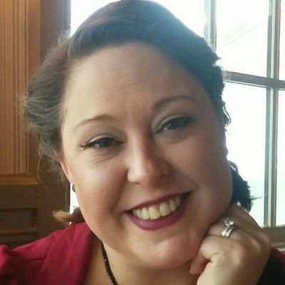 Profile Picture of Amy Thacker (@amythacker2017) on Twitter