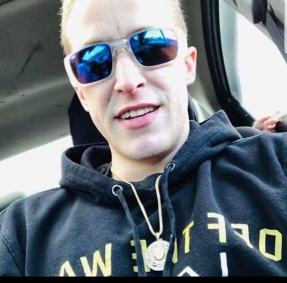 Profile Picture of Josh Foster (@jjfoster100794) on Poshmark