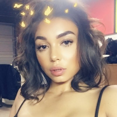 Profile Picture of Alexis Ryan (@LexxiBella) on Twitter