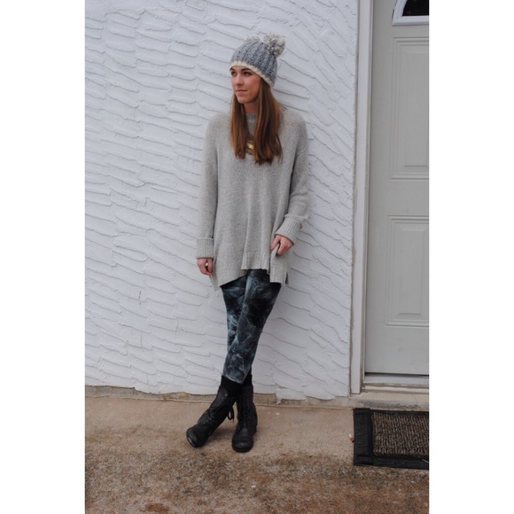 Profile Picture of Genae Salinas (@genaekalene) on Poshmark