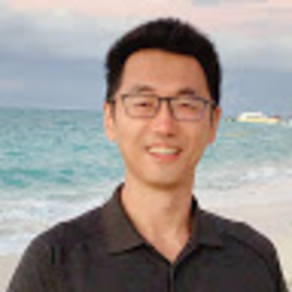 Profile Picture of Dapeng Zhu (@dapengzhu) on Poshmark