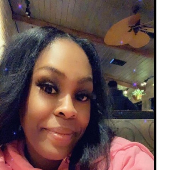 Profile Picture of Andrelia Haynes (@haynesandrelia) on Poshmark