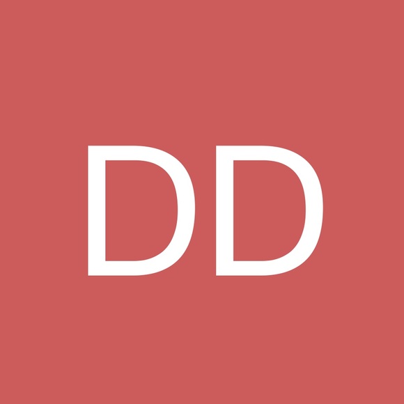 Profile Picture of Dariyus Devault (@dariyus15) on Poshmark