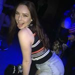 Profile Picture of Michelle Stark (@avg_white_girl) on Instagram