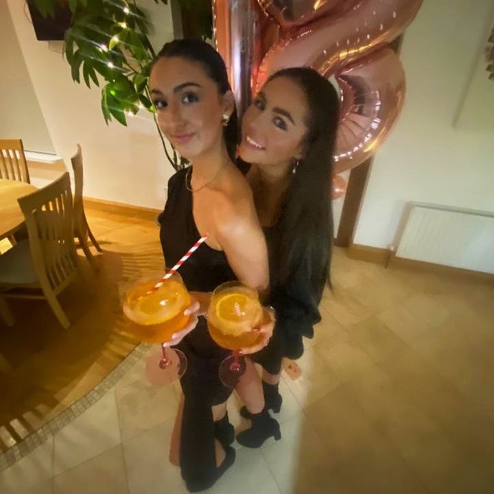 Profile Picture of taraxscully (@taraxscullyy) on Tiktok