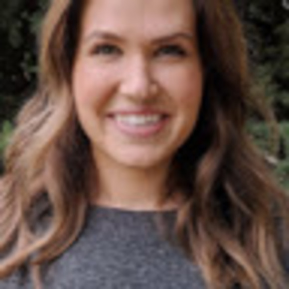 Ashley Allmer - Poshmark Profile Picture of Ashley Allmer (@ashleyallmer) on Poshmark