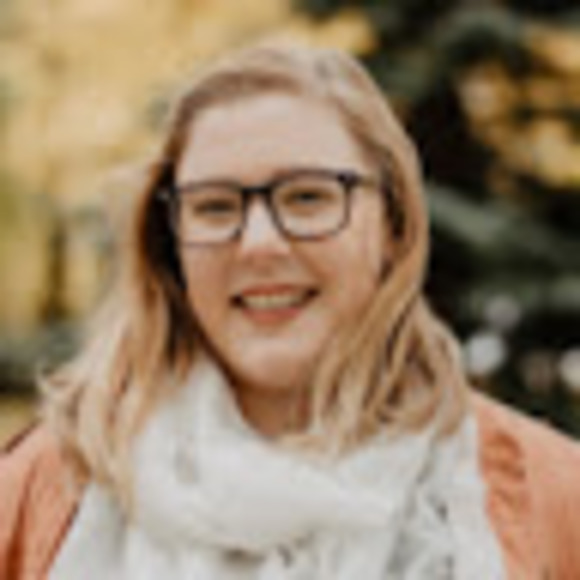 Profile Picture of Briana Janssen (@brianajanssen) on Poshmark