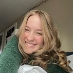 Profile Picture of 𝘚𝘢𝘴𝘩𝘢 𝘔𝘢𝘳𝘴𝘩𝘢𝘭𝘭 (@sashakmar) on Instagram