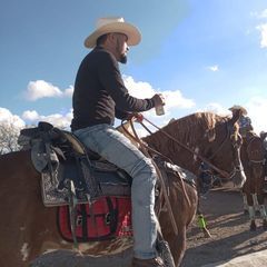 Profile Picture of Kenet Muñoz (@kenet.muoz) on Tiktok