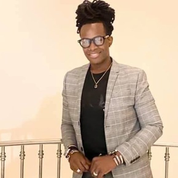 Profile Picture of Dewayne Hannah (@waynehannah23) on Poshmark