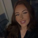 Profile Picture of molliemaysinclair (@molliemaysinclair) on Instagram