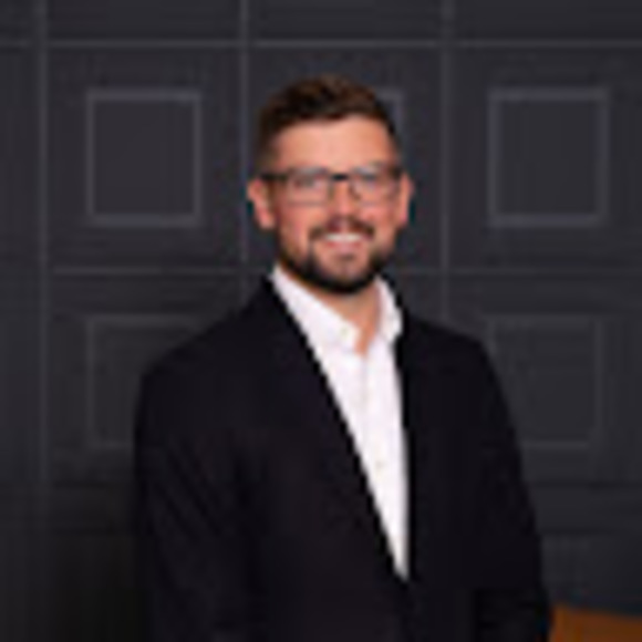 Profile Picture of Scott Mcculloch (@scott_mcculloch) on Poshmark