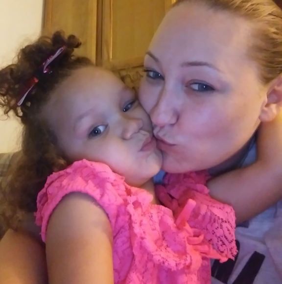 Profile Picture of Chrissy Wilson (@chrissywilso714) on Poshmark