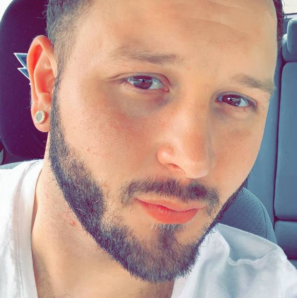 Ken Schenck - Poshmark Profile Picture of Ken Schenck (@woolhood) on Poshmark