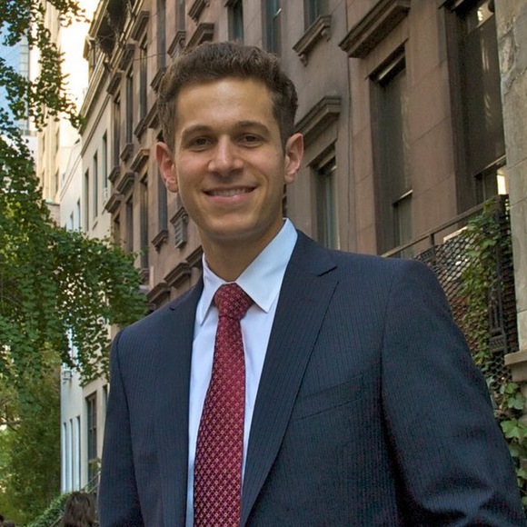 Profile Picture of Ryan Brumberg (@brumberg) on Poshmark