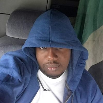 Profile Picture of Sean Bryan (@Seaneezy4eva) on Twitter
