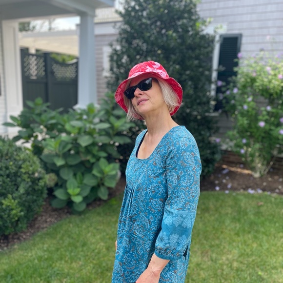 Profile Picture of Jean Mandel (@mcommemadame) on Poshmark