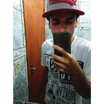 Profile Picture of Erik Araujo (@erikaraujo381) on Twitter