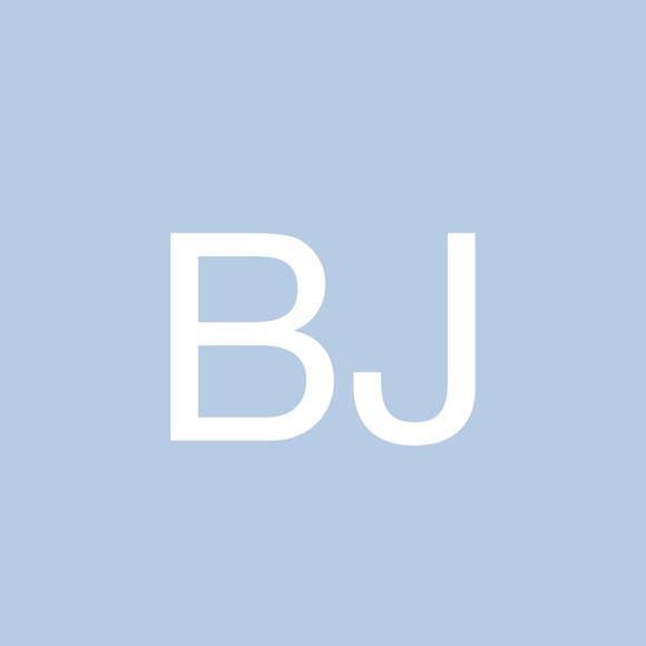 Profile Picture of Brown Jayson (@brownjayson630) on Poshmark