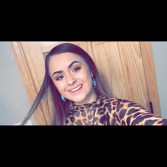 Profile Picture of Jolene Bottini (@joleneb2019) on Poshmark