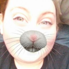 Profile Picture of Jennifer  Van Lieu (@VanlieuJ) on Twitter