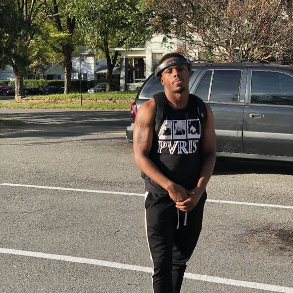 Profile Picture of Brandon Bledsoe (@brandonnawf) on Poshmark