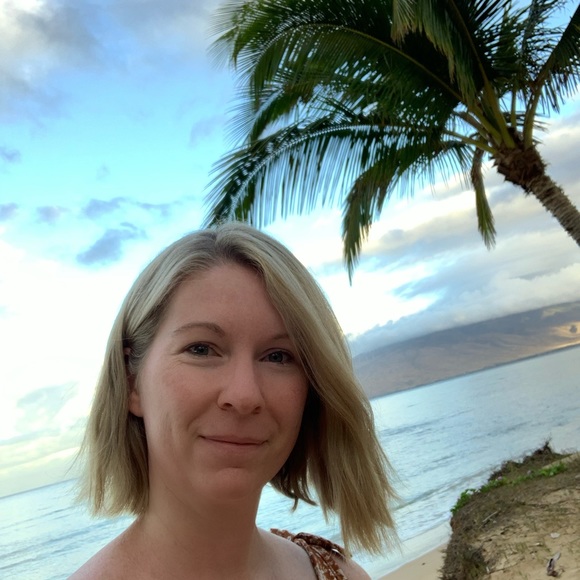 Profile Picture of Erica Vanderlinden (@ericavl712) on Poshmark