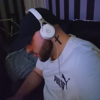 Profile Picture of Aaron Pearson (@aaron.pearson.1253) on Facebook