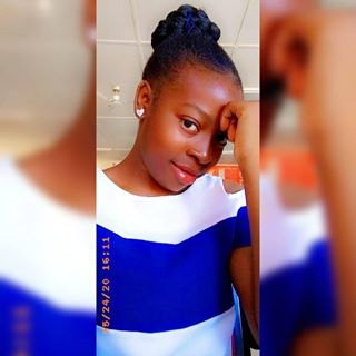 Profile Picture of Sharon Chipampe (Shãz) (@chi.pampe.12) on Facebook
