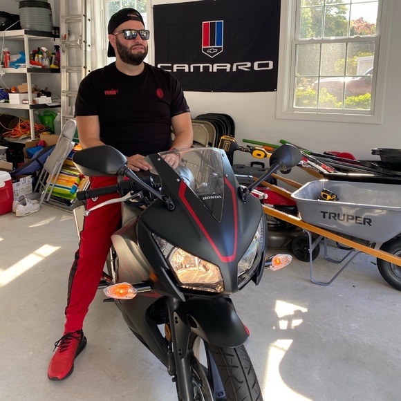 Daniel Giannone - Poshmark Profile Picture of Daniel Giannone (@franksds22) on Poshmark