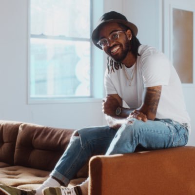 Profile Picture of MIKE G (@AyYoMikeG) on Twitter