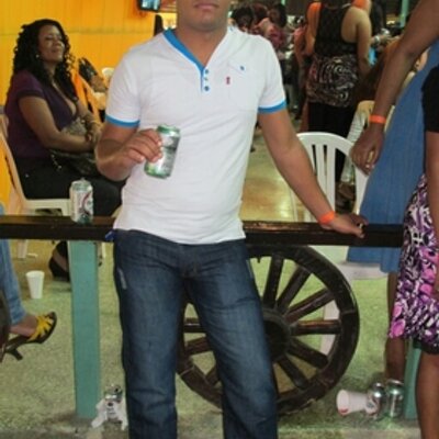 Profile Picture of Alejandro Paulino (@paulino3228) on Twitter