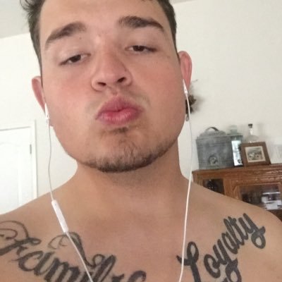 Profile Picture of Codyheckman199 (@codyheckman199) on Twitter