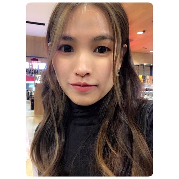 Profile Picture of Bo bow Bowy (@bowz_jung) on Poshmark