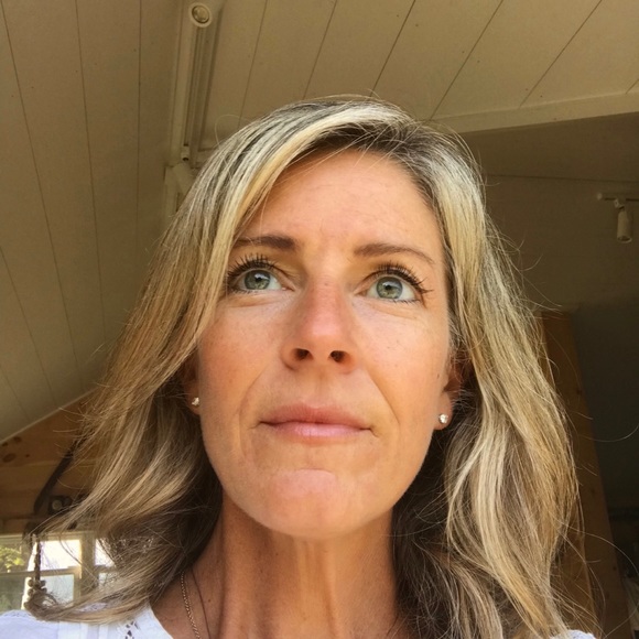 Profile Picture of Cristina Lombardozzi (@clombardozzi) on Poshmark