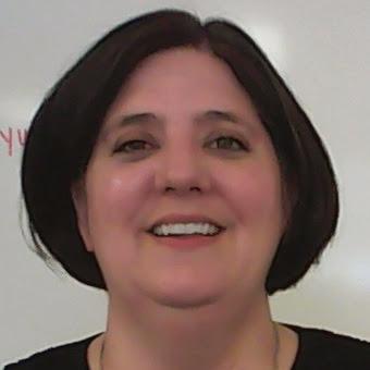 Profile Picture of Lisa McAlpine (@MsMcBio) on Twitter