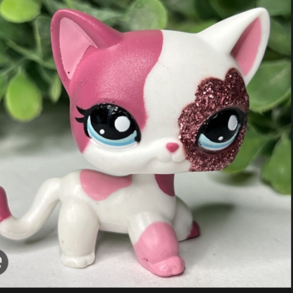 Profile Picture of Ruby Donovan (@lpssercher) on Poshmark