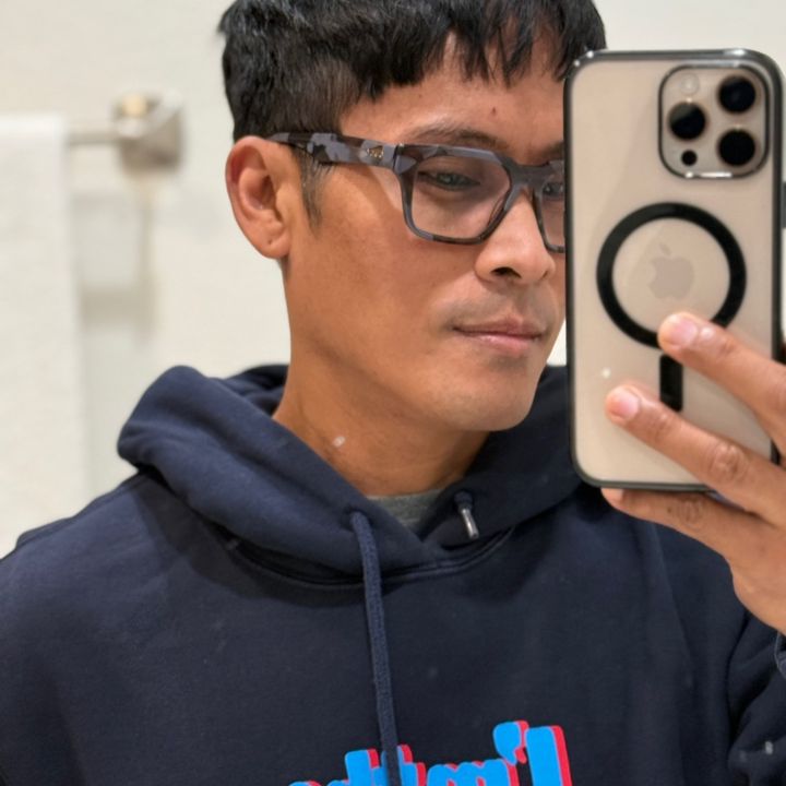 Profile Picture of Eric Rabara (@eric_flelek) on Tiktok
